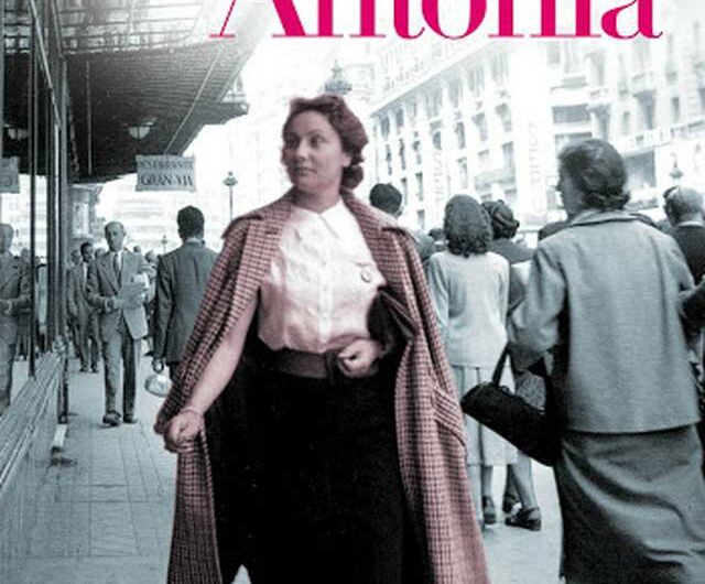 En torno a la novela ‘Antonia’ de Nieves Concostrina