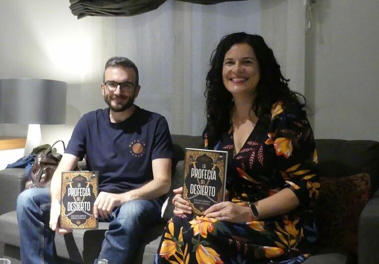 Ana Ballabriga y David Zaplana: “Nuestros libros salen del diálogo. Conversamos mucho sobre lo que vamos a escribir, cómo lo vamos a hacer y qué vamos a contar”